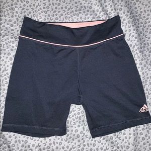 ❌SOLD❌ Women Adidas Athletic Biker Shorts Small